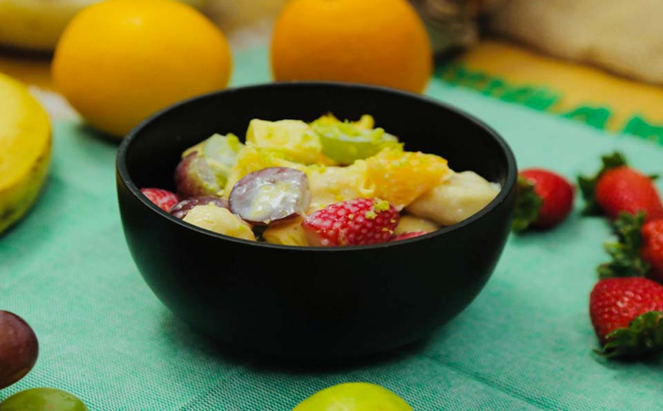 




Rainbow Fruit Salad


