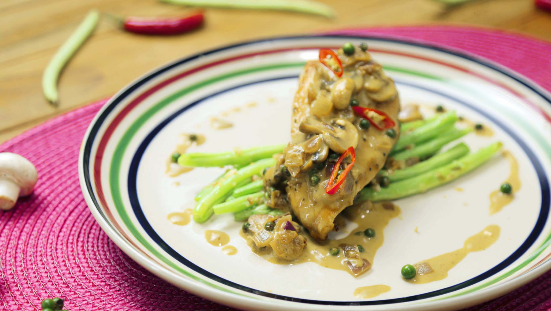 




Pan seared chicken with mushroom &amp;amp; green peppercorn sauce


